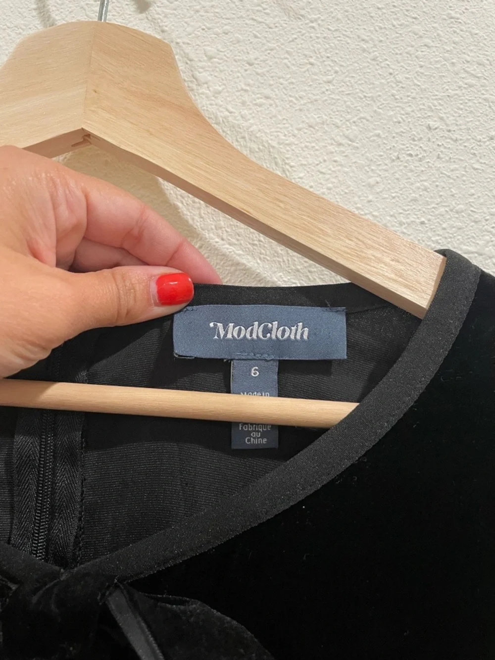 Modcloth Black Velvet Bow Mini Party Dress Size 6 - Picture 6 of 11